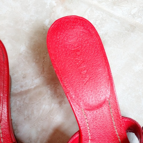 Prada Red Leather Buckle Wedge Slide Sandals v-day - Picture 5 of 5